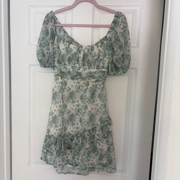 Selfie Leslie Green Floral Dress with Bow Back - Picture 1 of 6